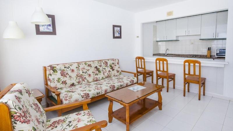 Apartamentos Morana (Adults Only) Puerto del Carmen  Room photo